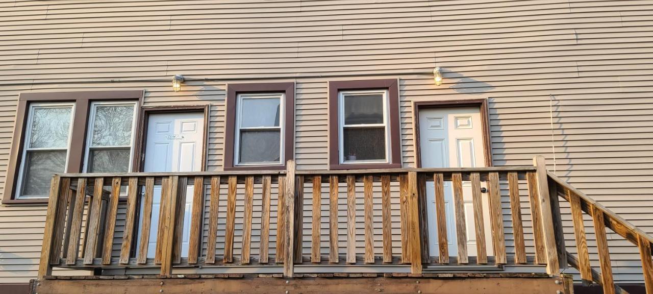 Cozy 1 Bedroom, 1 Min From Irving Park Blue Line, Free Parking شيكاغو المظهر الخارجي الصورة